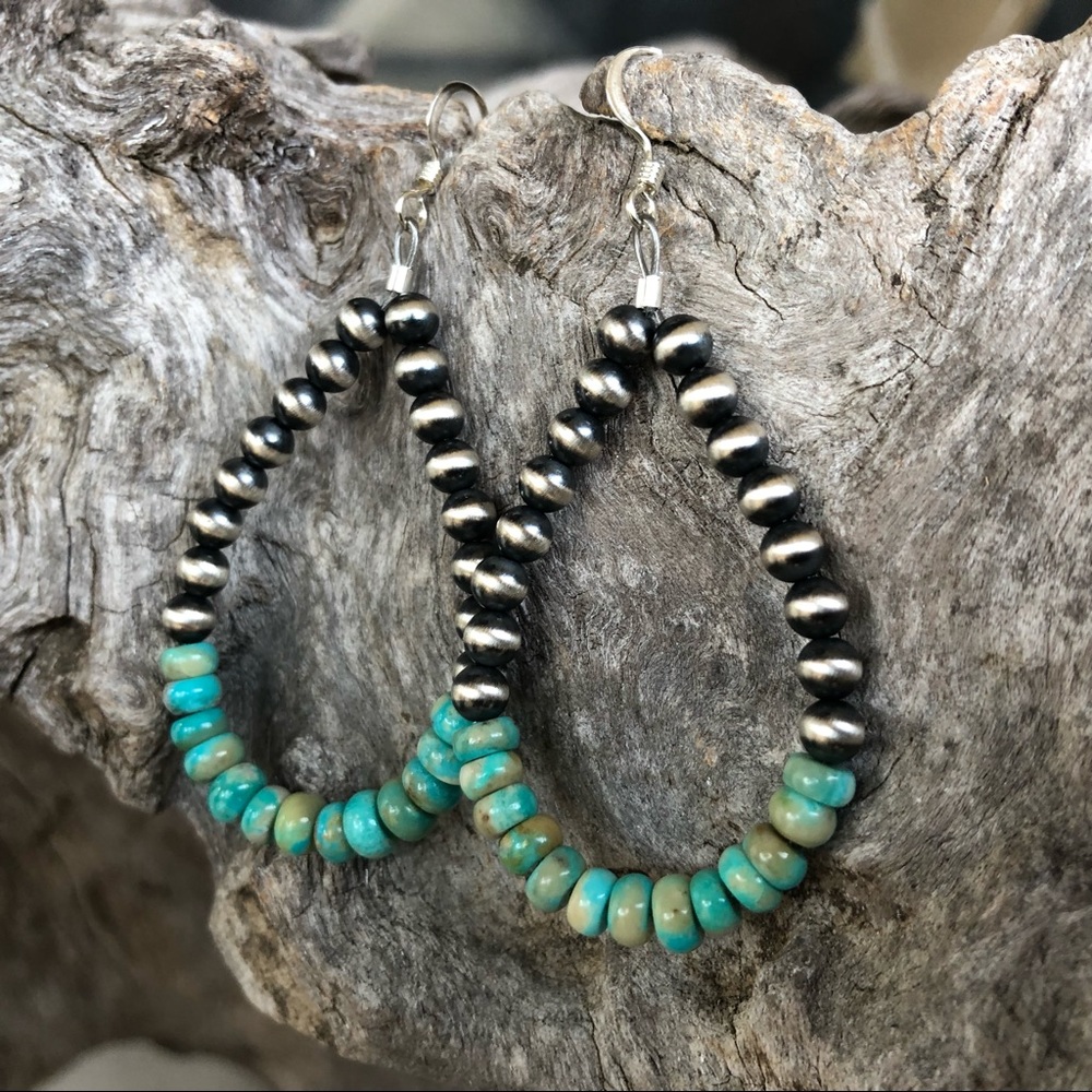 SOLD‼️ Teal Turquoise Desert Pearl Loops